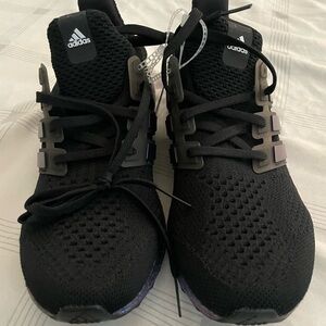 Adidas Ultraboost 5.0 DNA Size US 9